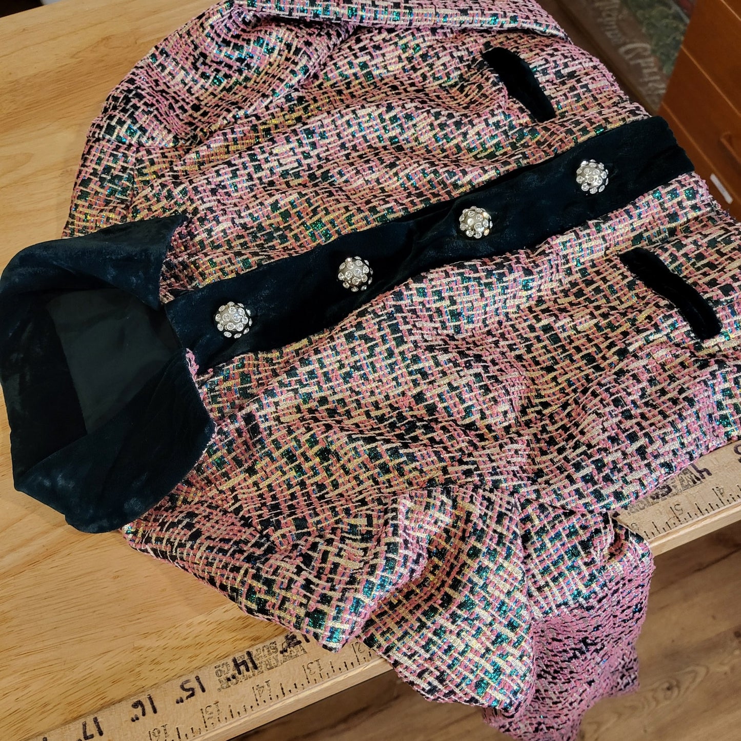 Vintage Tweed Metallic Pink Shirt Coat Green Velvet Trim Rhinestone Buttons 16"