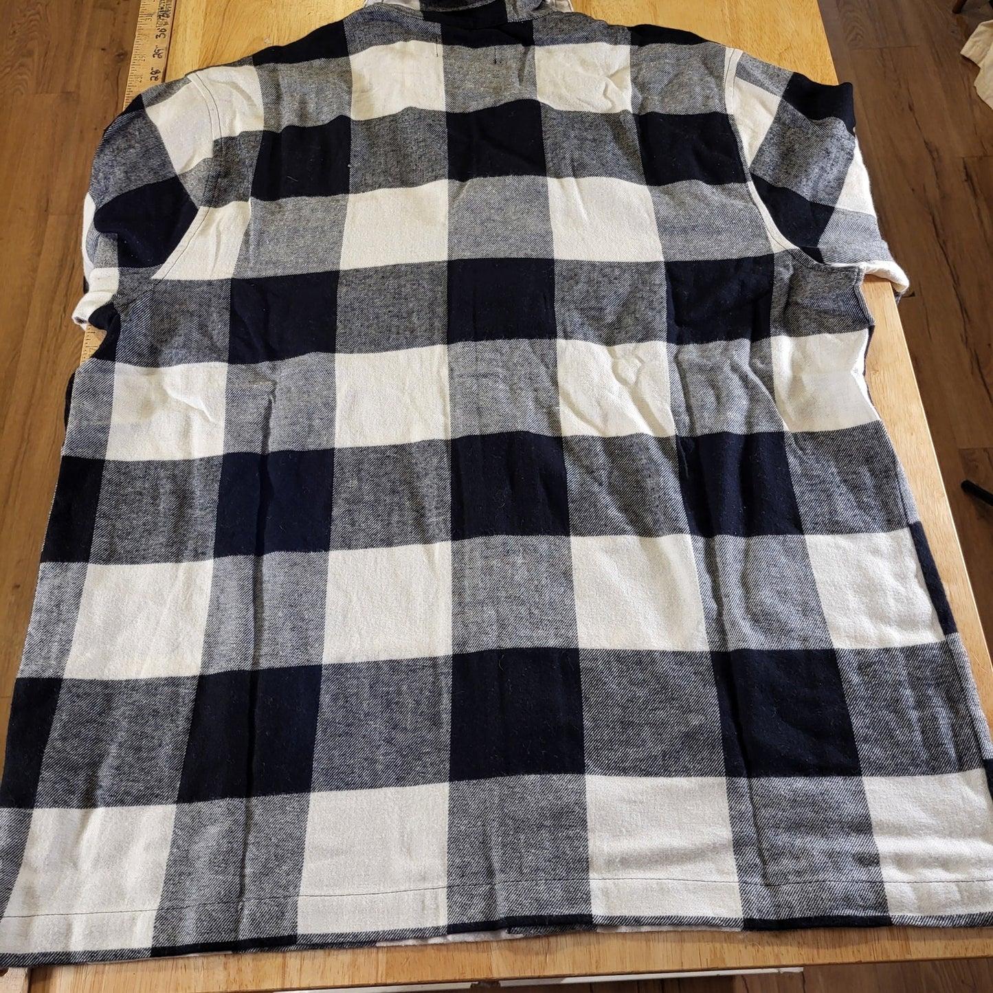 NWT Old Navy Black & White Buffalo Check Flannel Pajama Set Large