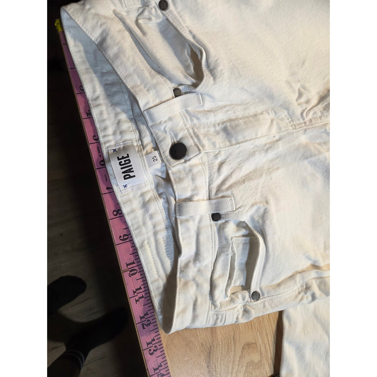 Paige white denim skinny jeans size 24