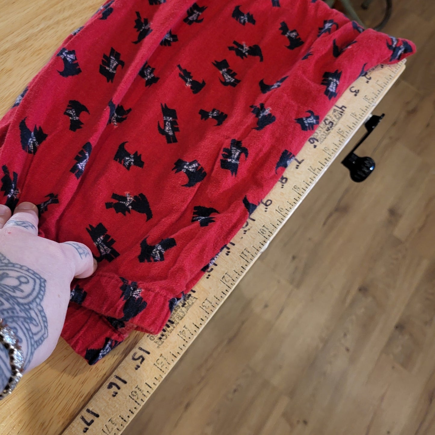 Adonna Red Flannel 100% Cotton Pajama Set Yorkie Dogs Bows Large