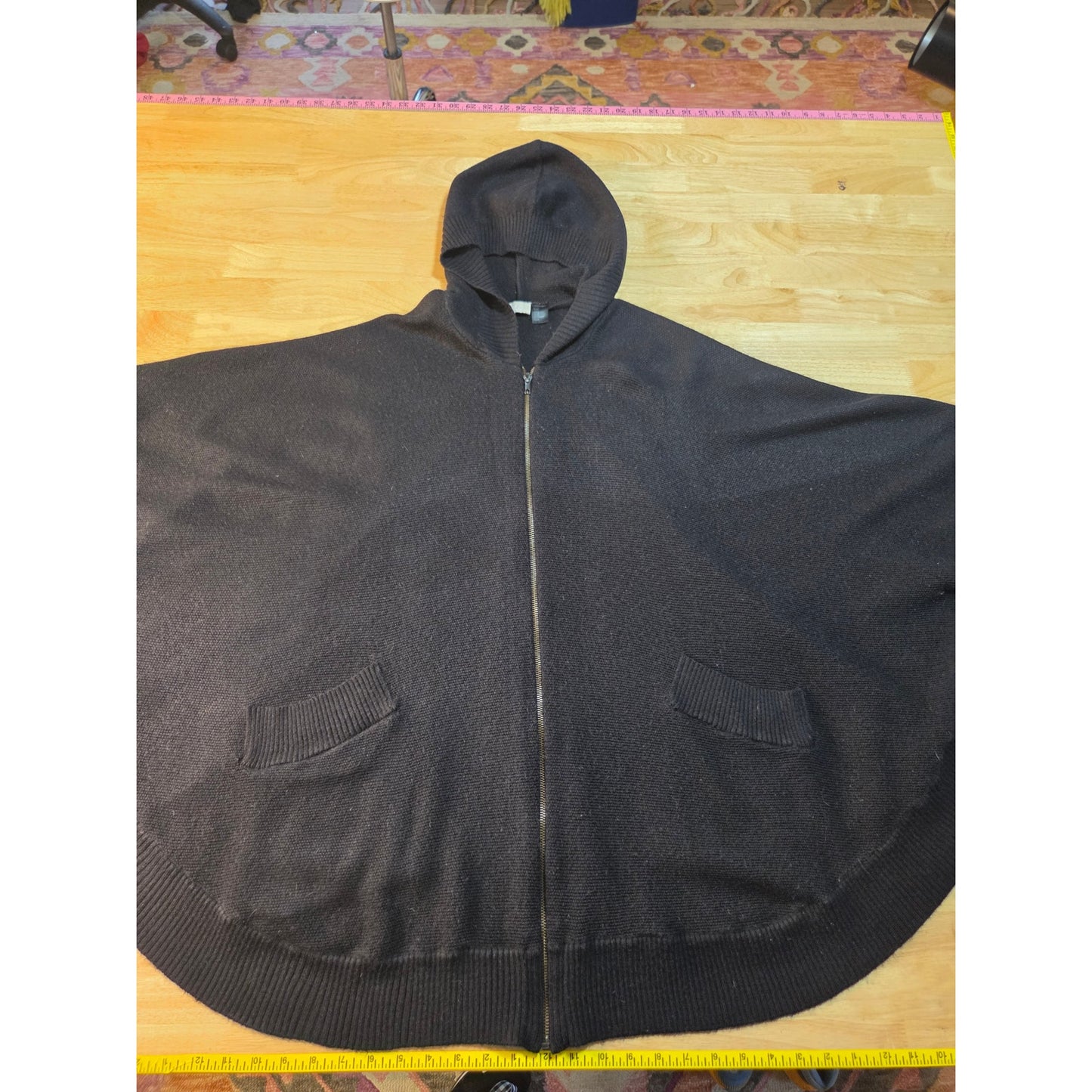 H&M Black close knit hooded Poncho zip front pockets  one size