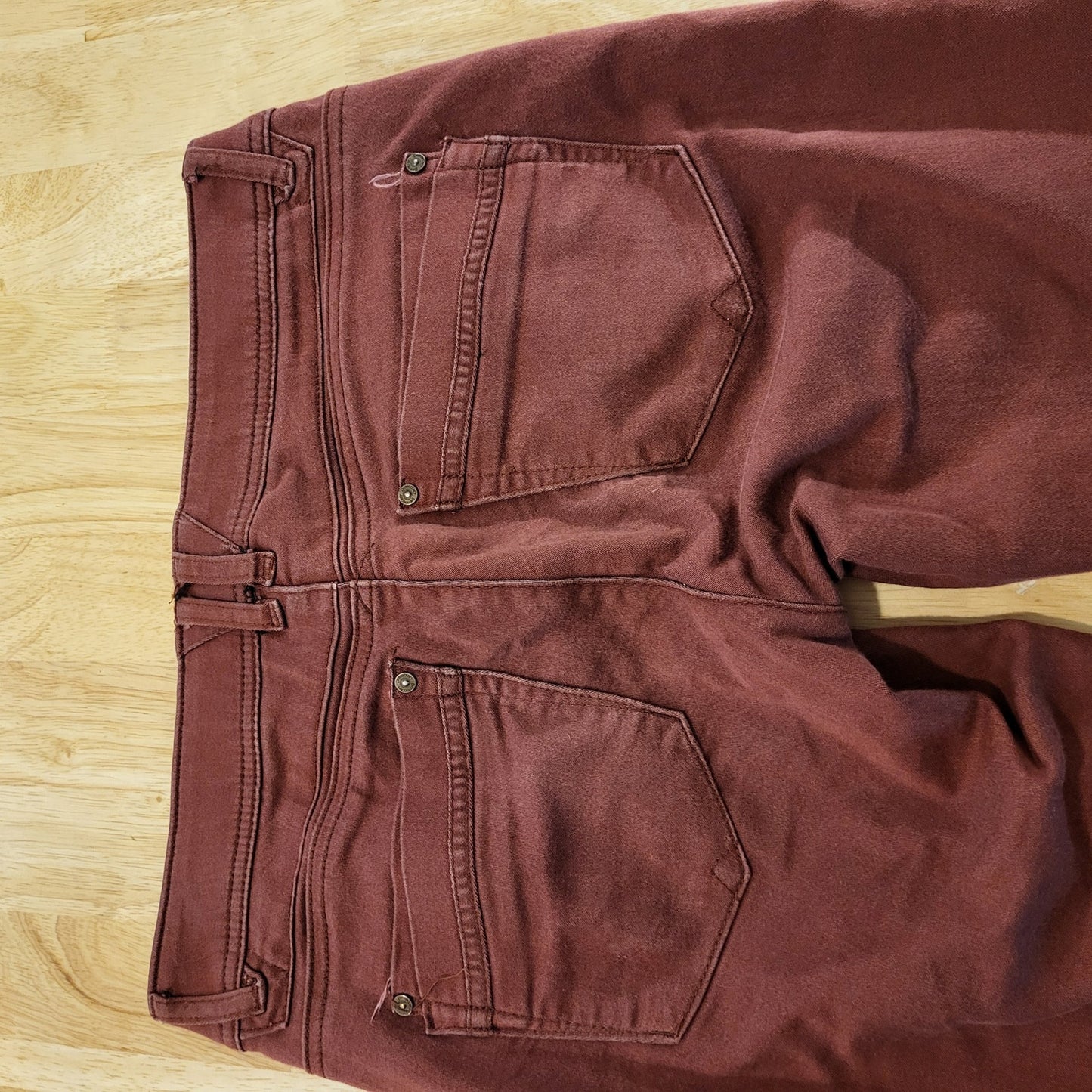 Size 4 Maroon Democracy "Ab Technology" Skinny Jeans Elastic Waist