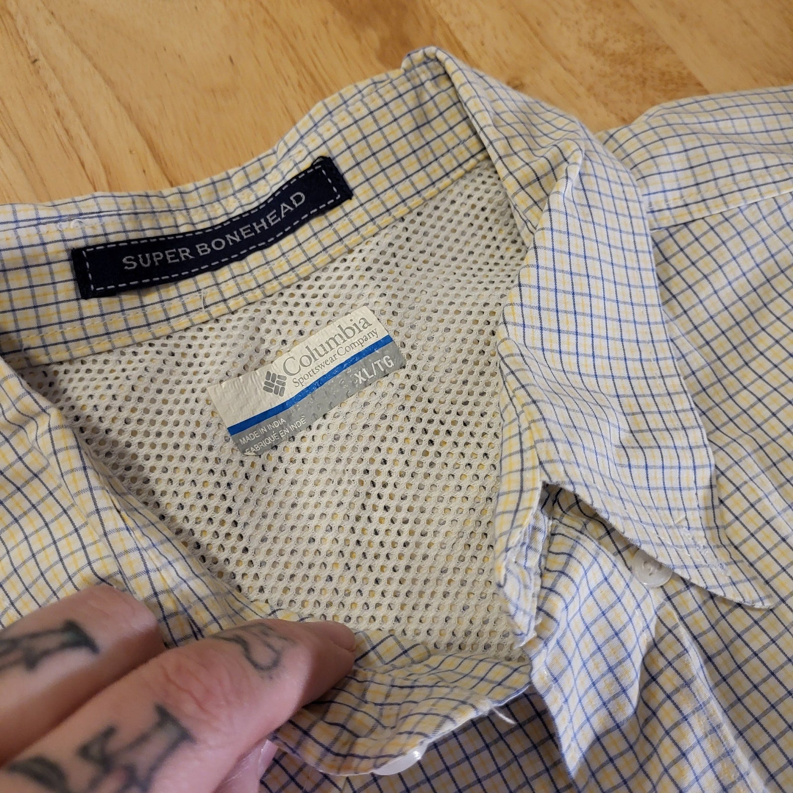 Colombia Super Bone Head XL White W/ Blue Yellow Check Short Sleeve Collared 