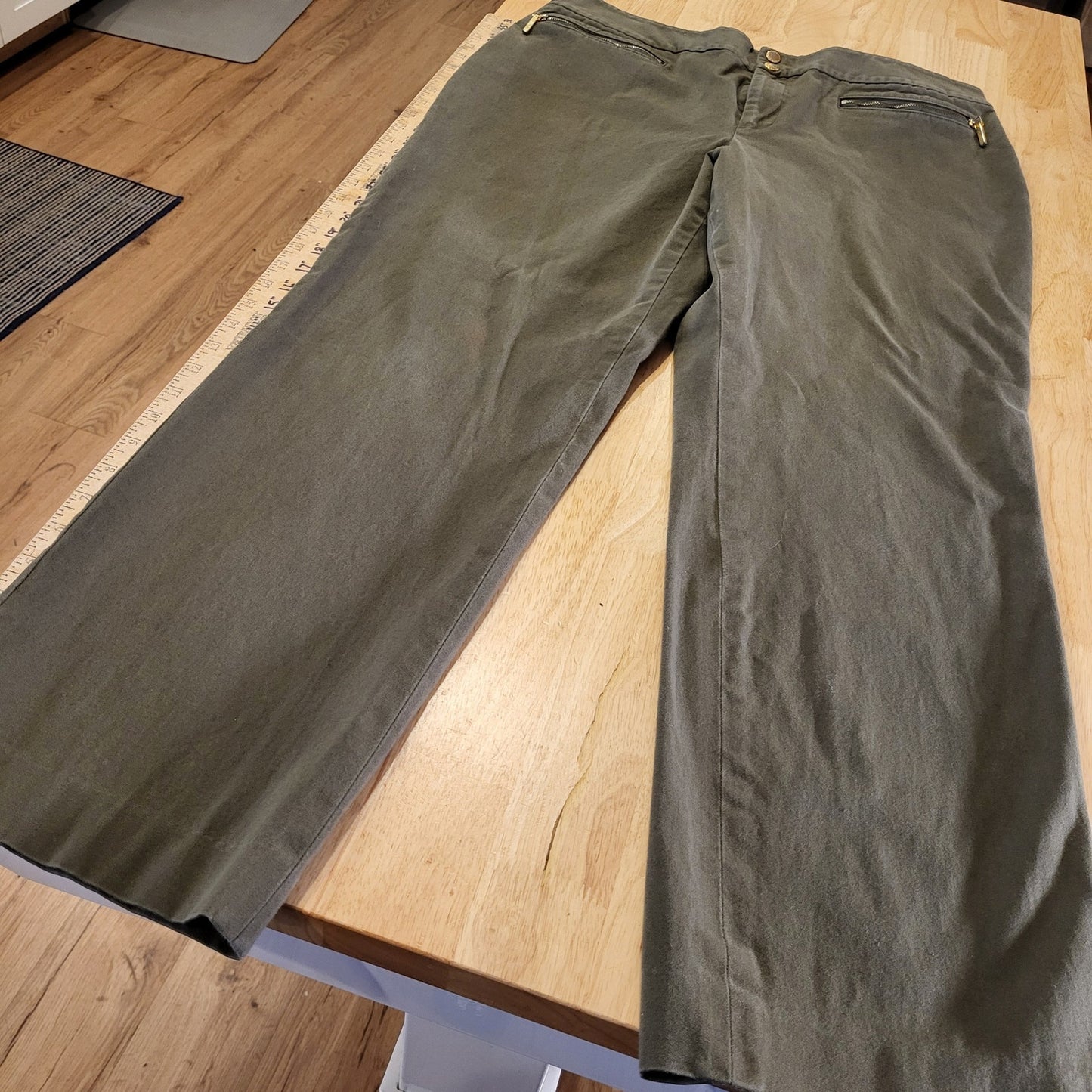  Lauren by Ralph Lauren forest green straight leg flat front sz 16 cotton blend