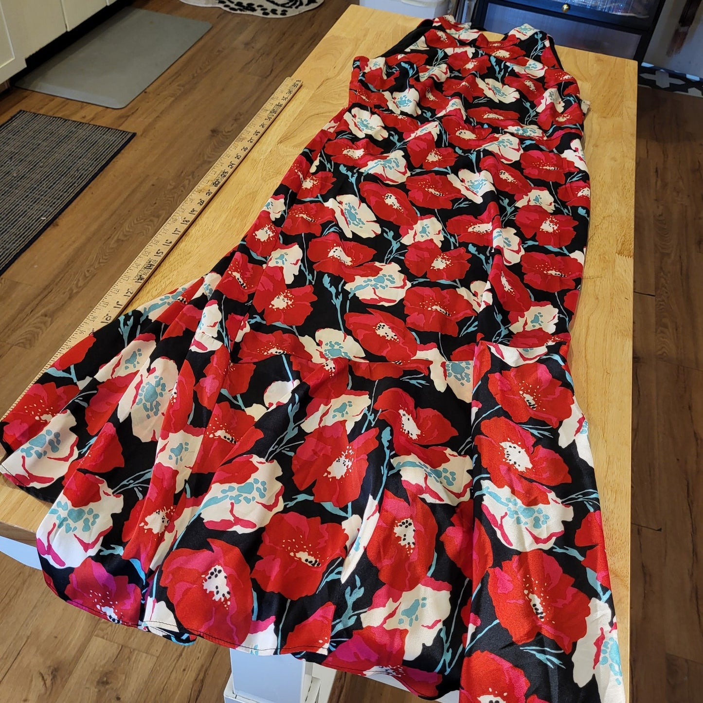 NWT Sam Edelman High Neck Floral Maxi Sleeveless Satin Dress 20" P2P Size 12