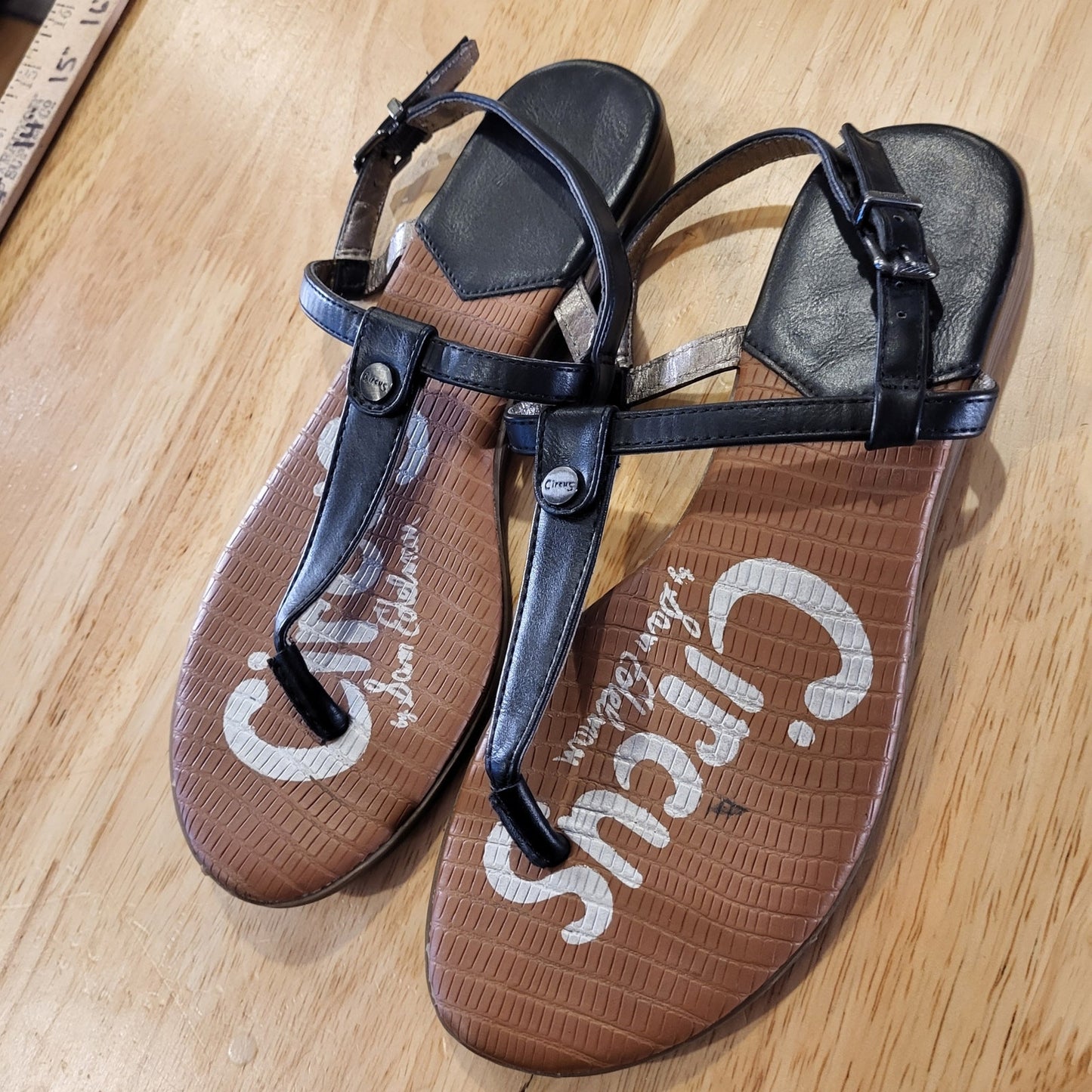 Circus by Sam Edelman Black Thong Sandals Size 6 Summer Beach 