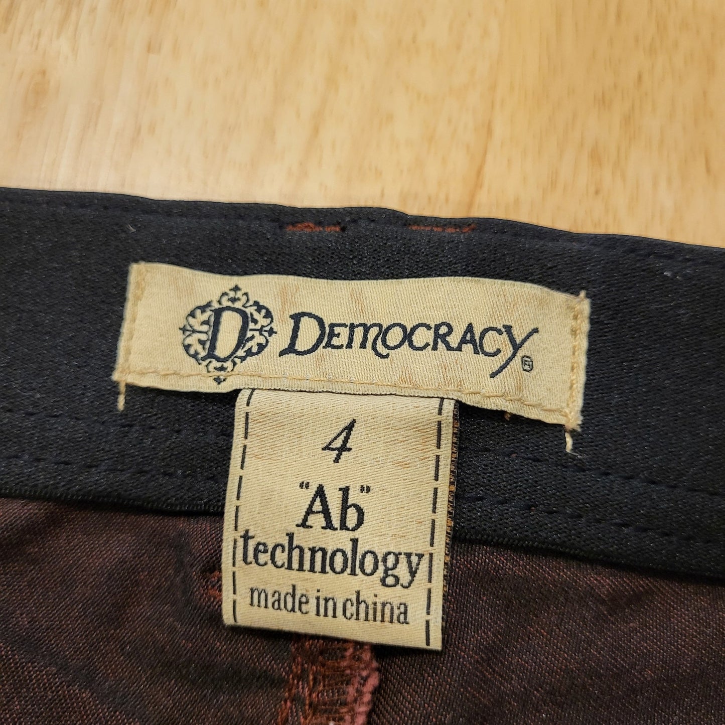 Size 4 Maroon Democracy "Ab Technology" Skinny Jeans Elastic Waist