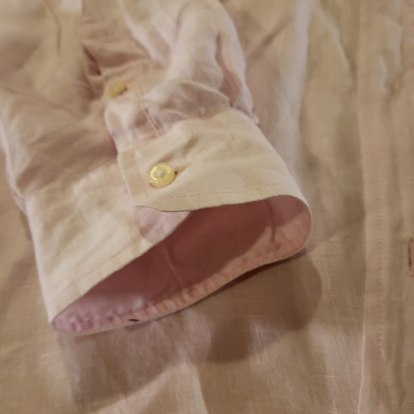 Saks Fifth Avenue Pastel Pink 100% Linen Collar Button Down (see small hole) XL