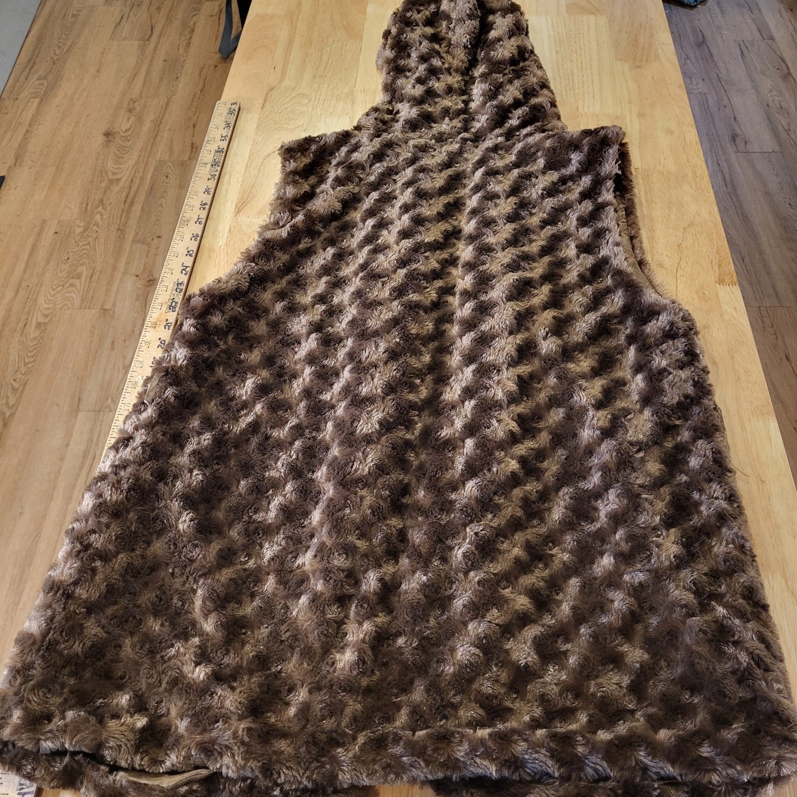 Joujou vintage Y2K mob wife Brown faux fur hooded vest large check pattern