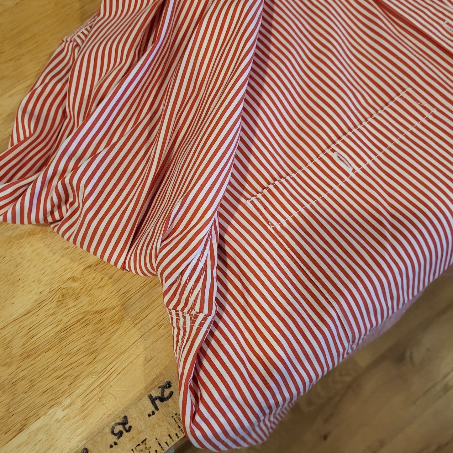 Lauren by Ralph Lauren red & white striped button down collared long sleeve 24"