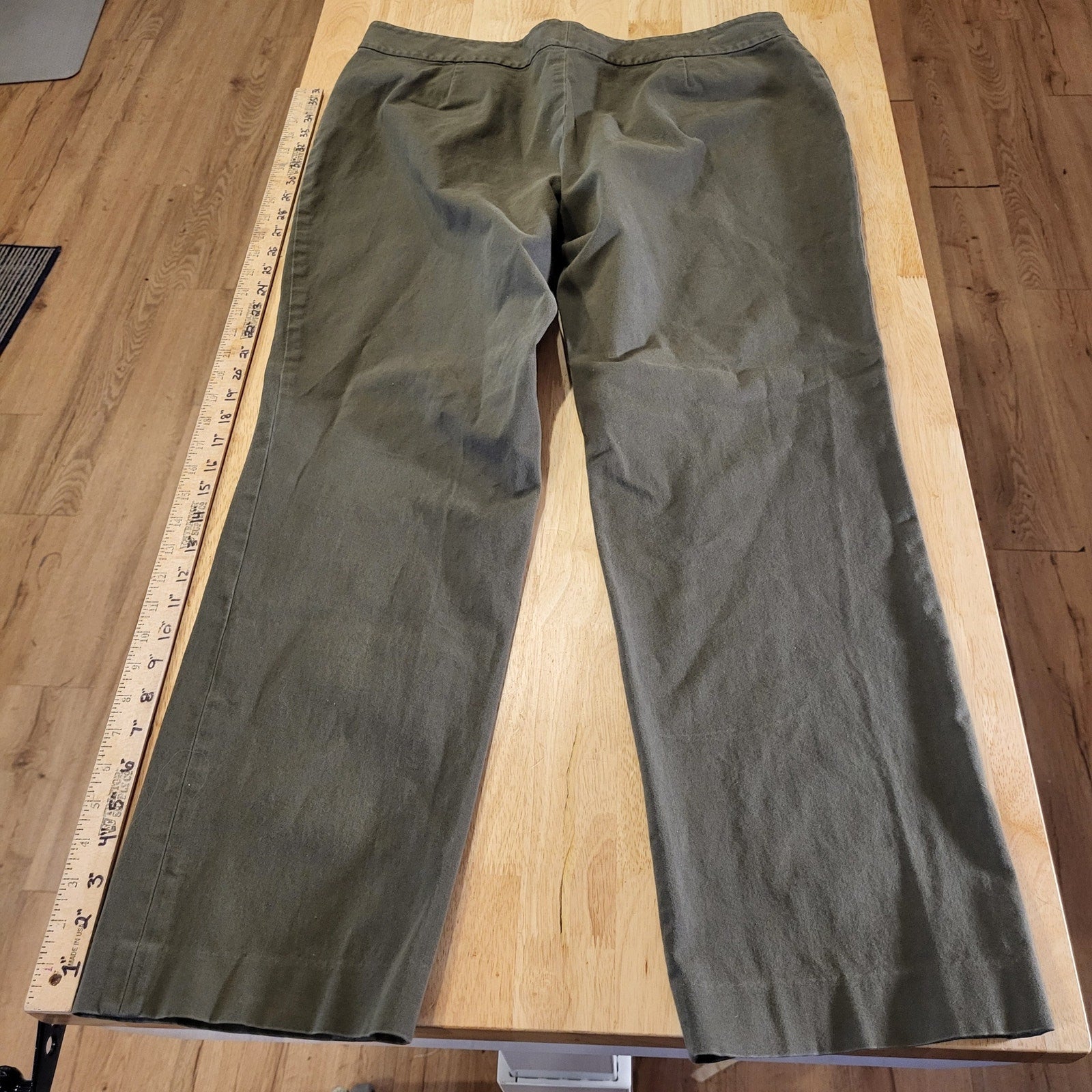  Lauren by Ralph Lauren forest green straight leg flat front sz 16 cotton blend