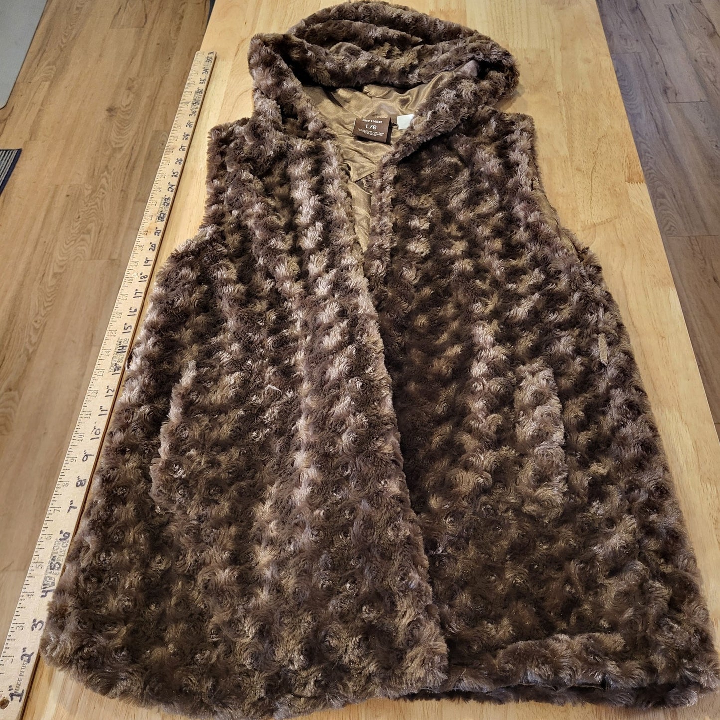 Joujou vintage Y2K mob wife Brown faux fur hooded vest large check pattern