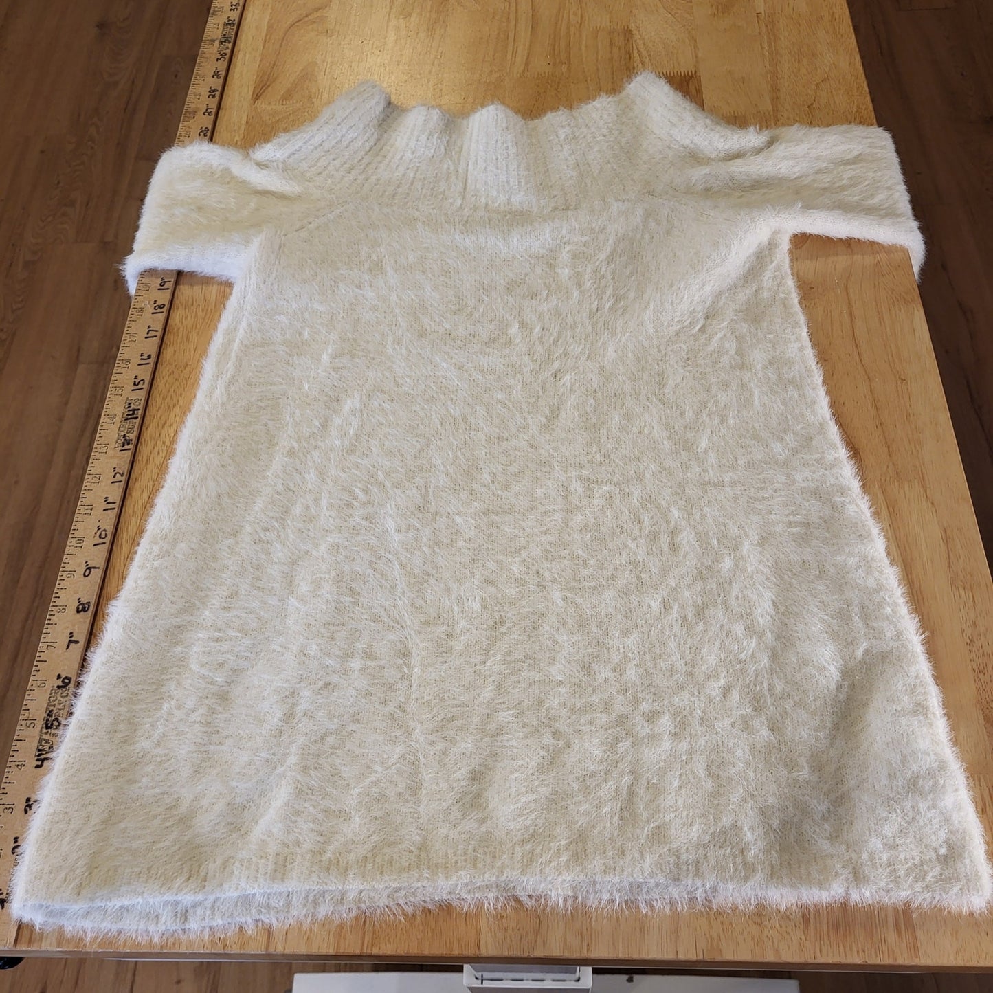 Loft White Fuzzy Off The Shoulder Sweater Long Sleeve Small 17" Pit to pit