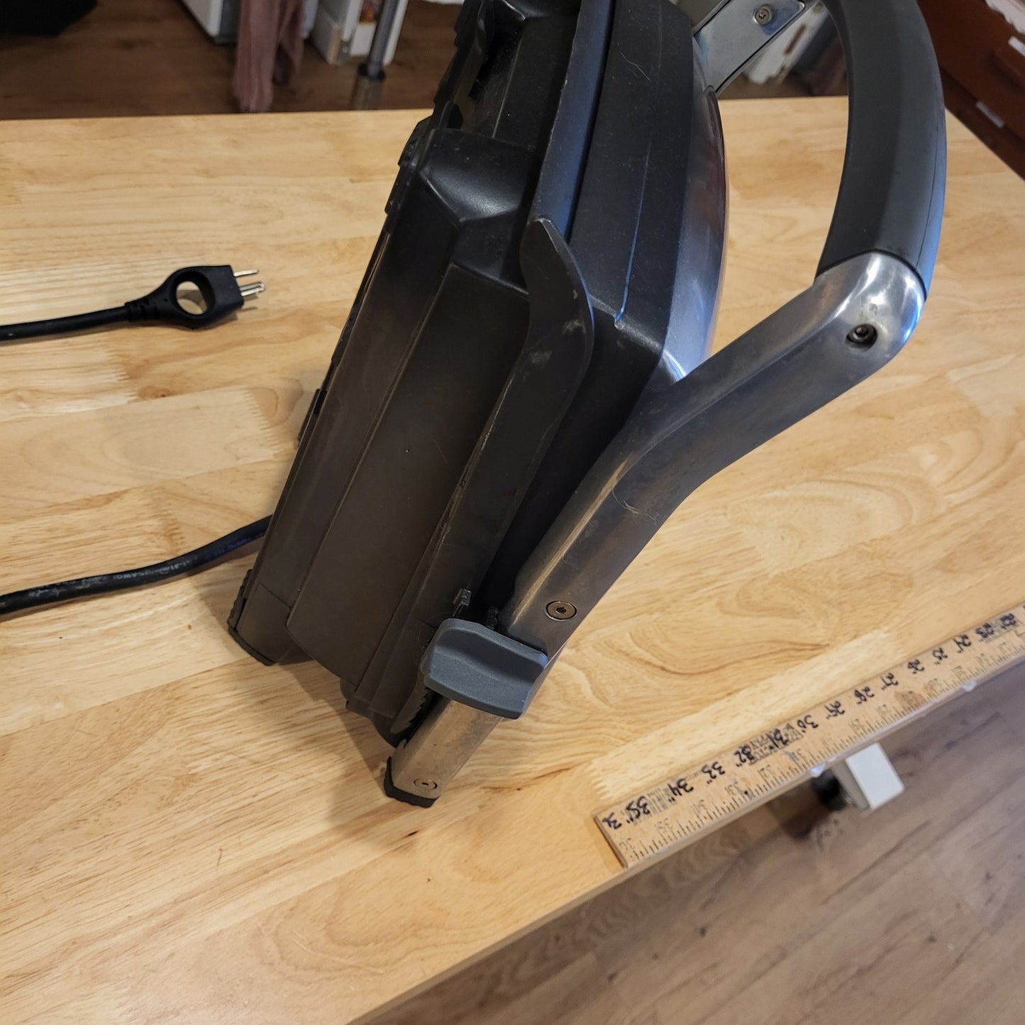 Breville TG425XL Panini Grill Press  w/ Adjustable Height Temperature - Used 