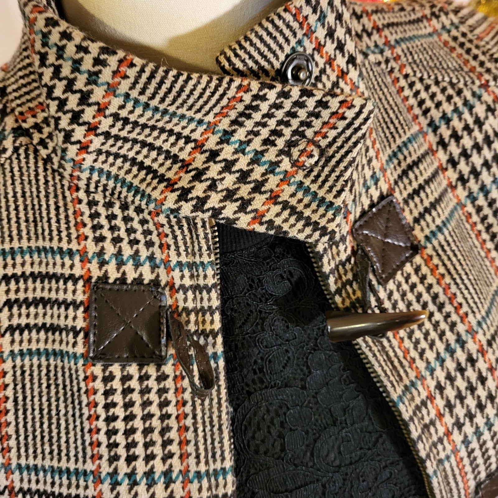 Vintage Benetton houndstooth vest brown trim cap sleeve wool blend small