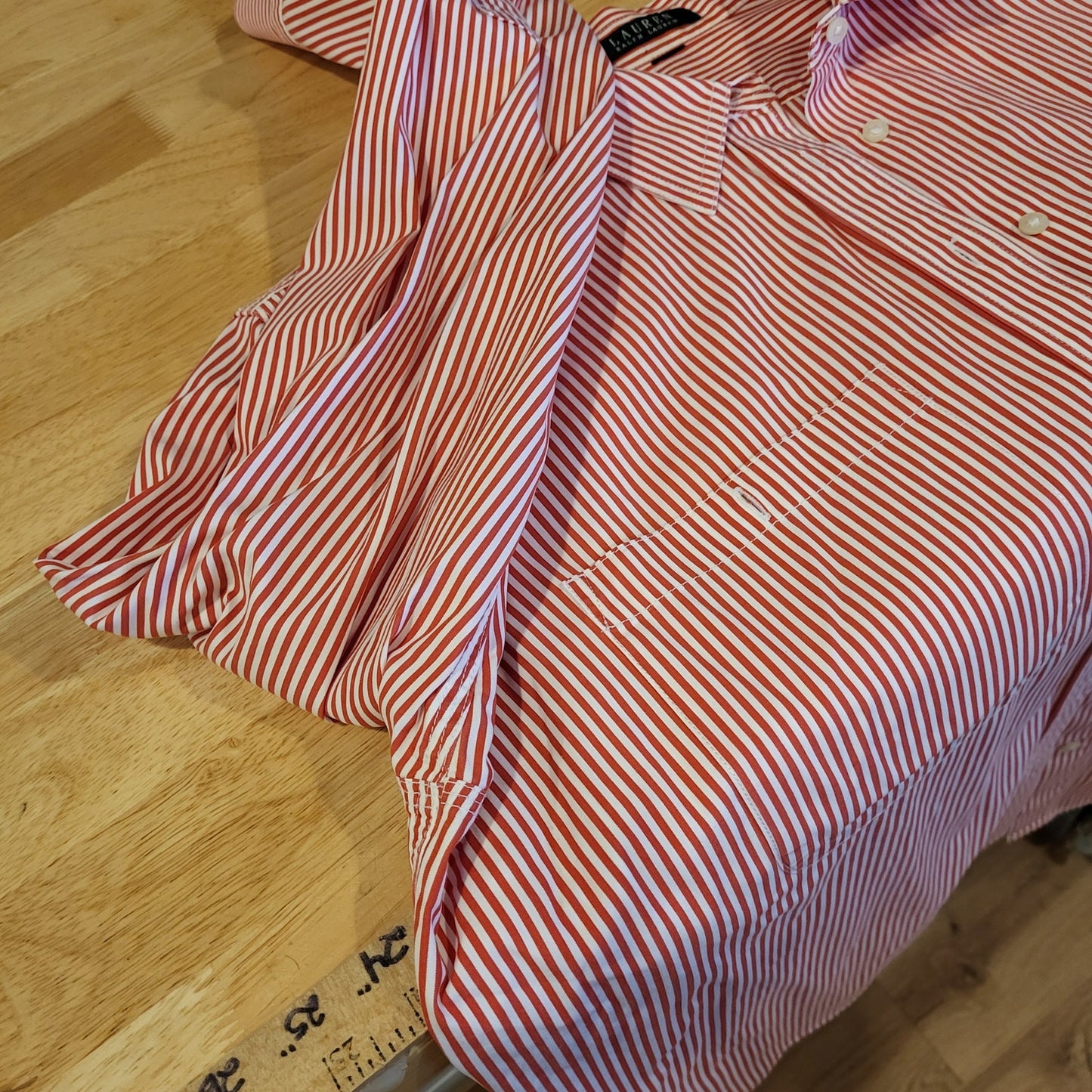 Lauren by Ralph Lauren red & white striped button down collared long sleeve 24"