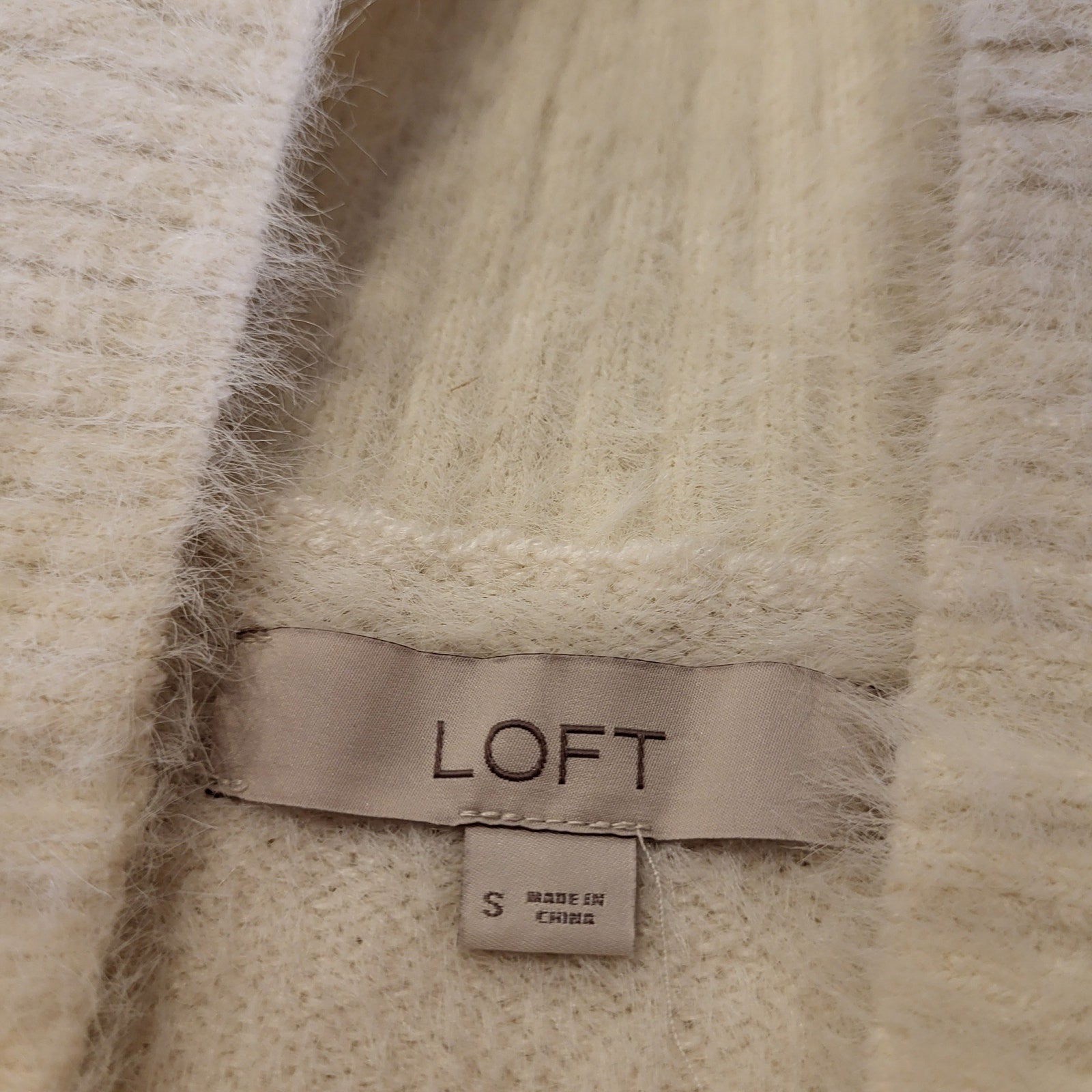 Loft White Fuzzy Off The Shoulder Sweater Long Sleeve Small 17" Pit to pit