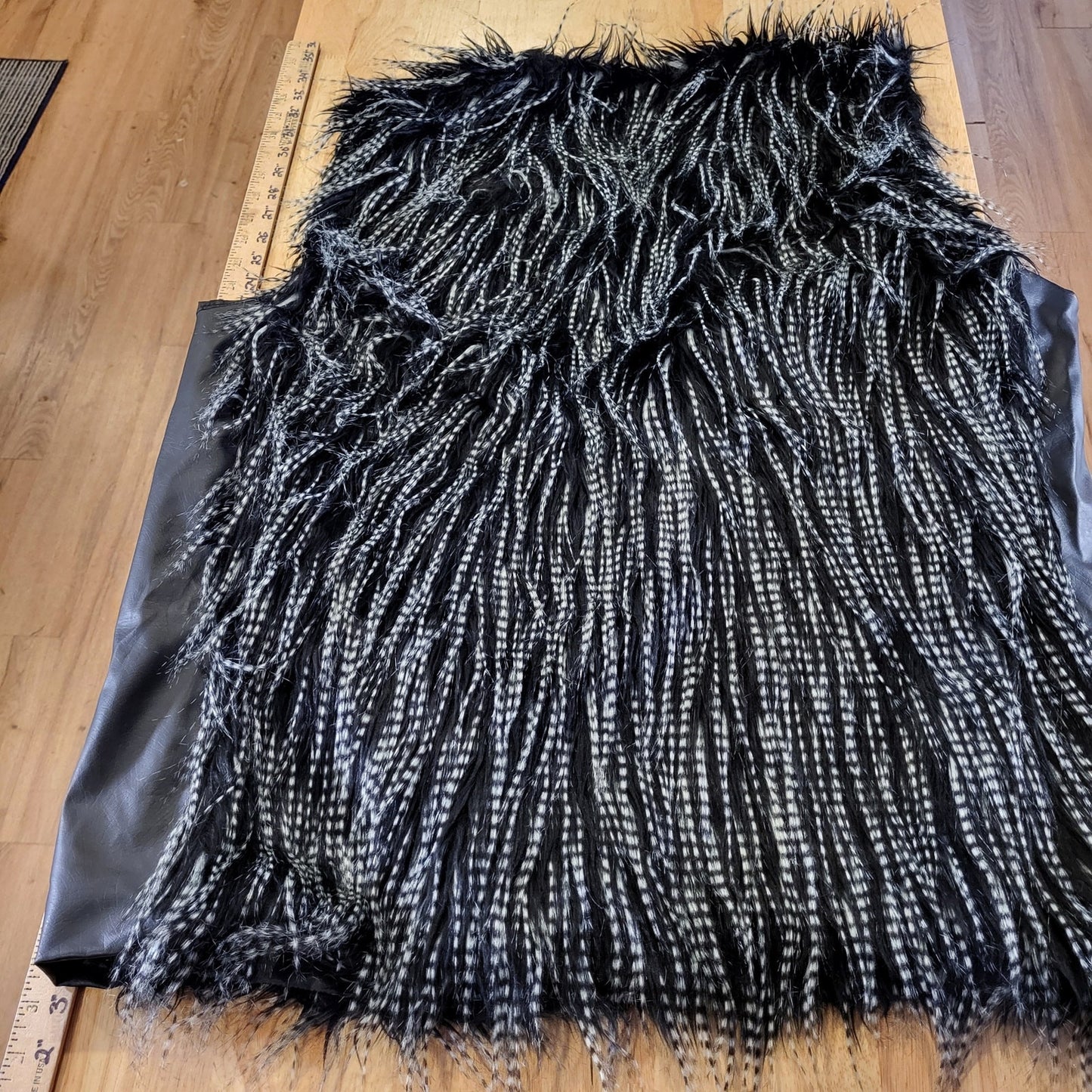 Miss London Black & White Faux Fur Mid-length Vest 3X Faux Leather Side Panels