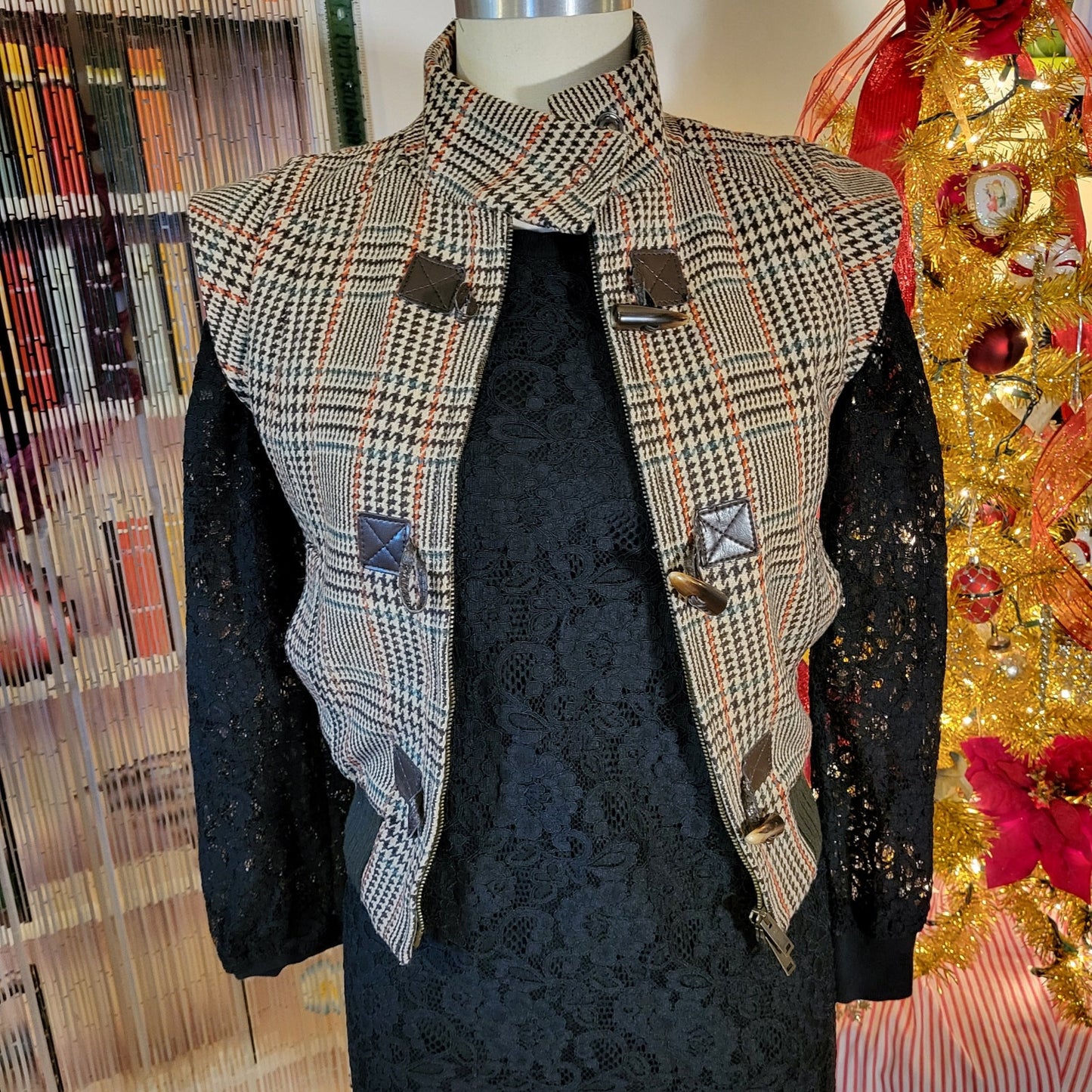 Vintage Benetton houndstooth vest brown trim cap sleeve wool blend small
