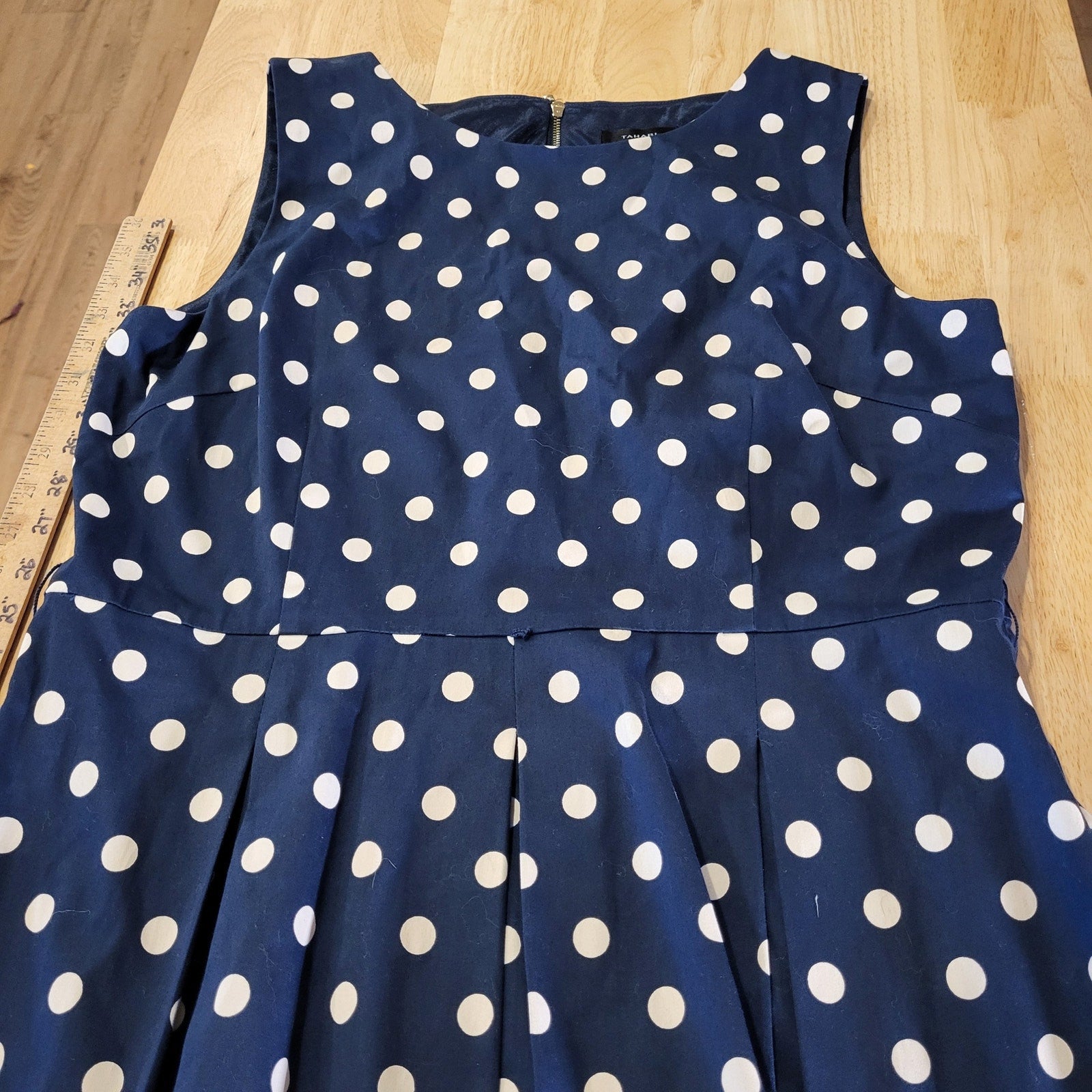 Tahari Size 16 Arthur S. Lavine Navy Blue White Polkadot Sleeveless Knee Length 
